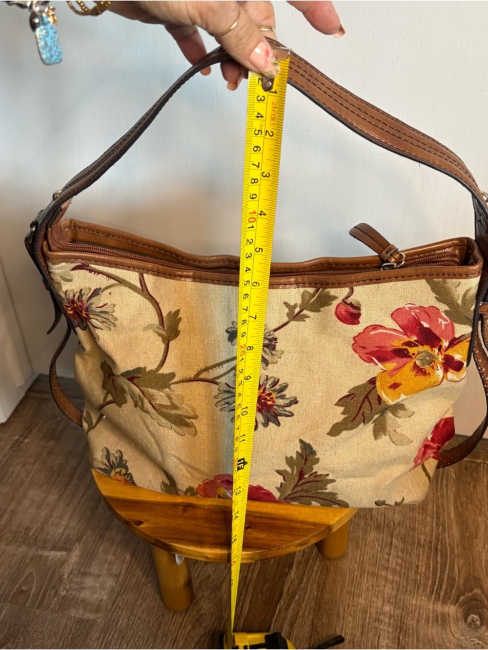 Etiene Aigner Beige Floral Canvas Shoulder Bag Vintage Cottagecore Boho - Picture 11 of 11